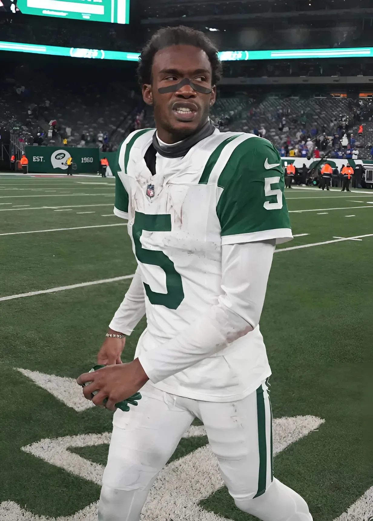 Steelers vs Jets Set for QB & WR Revenge Showdown in Week 1!