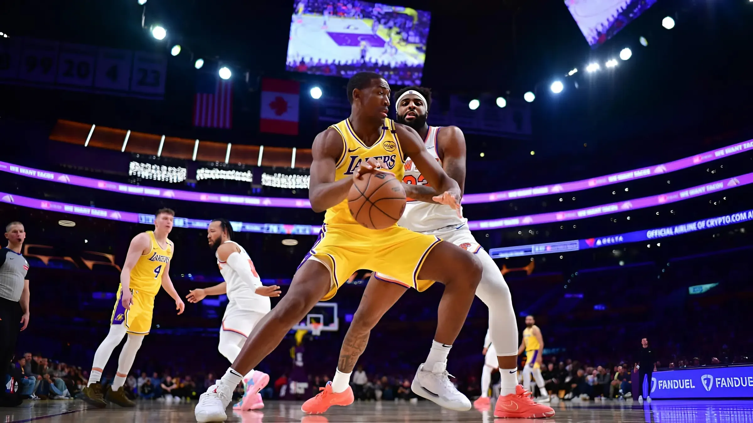 NBA Trade Idea Has Lakers Land Knicks Center For A Fair Package