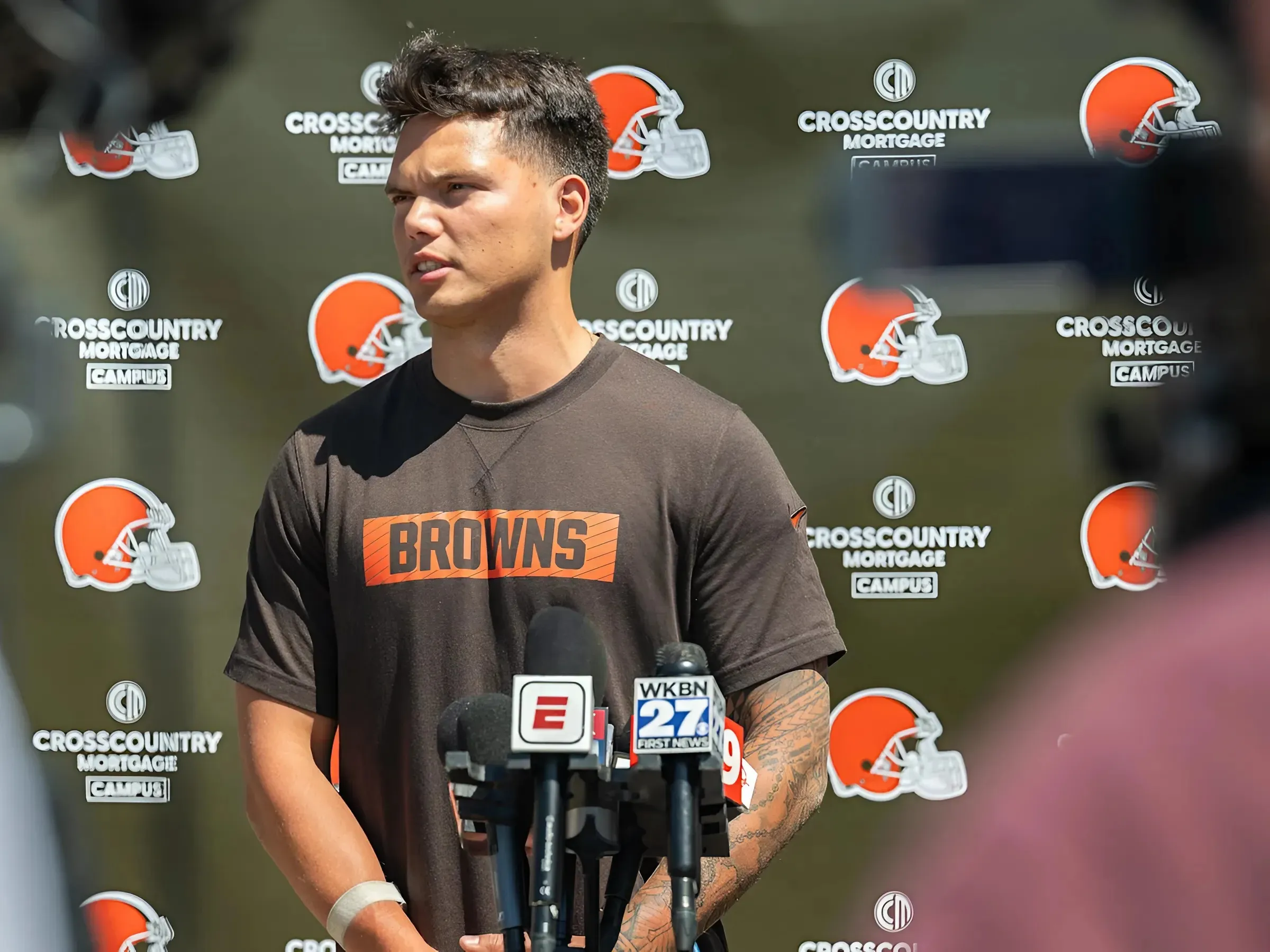 Browns Drawing Firm Line on QB Trade