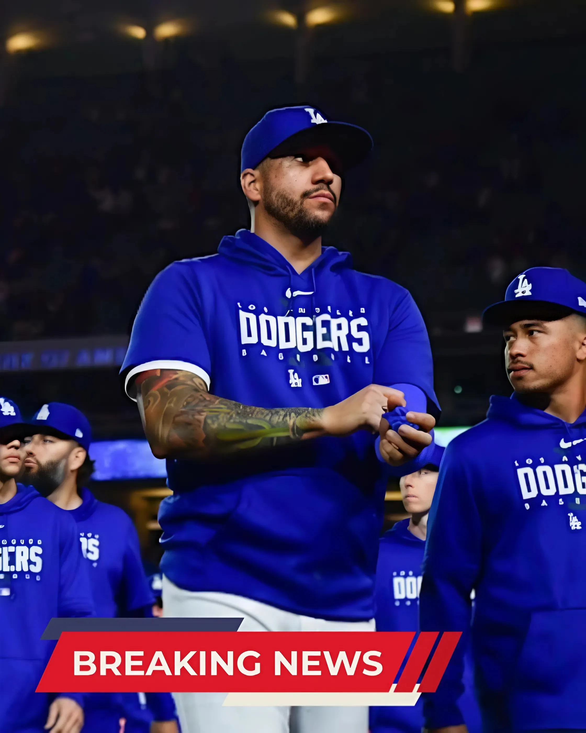 Former Dodgers, Cardinals Gold Glove Winner Announces Sudden Retirement From MLB