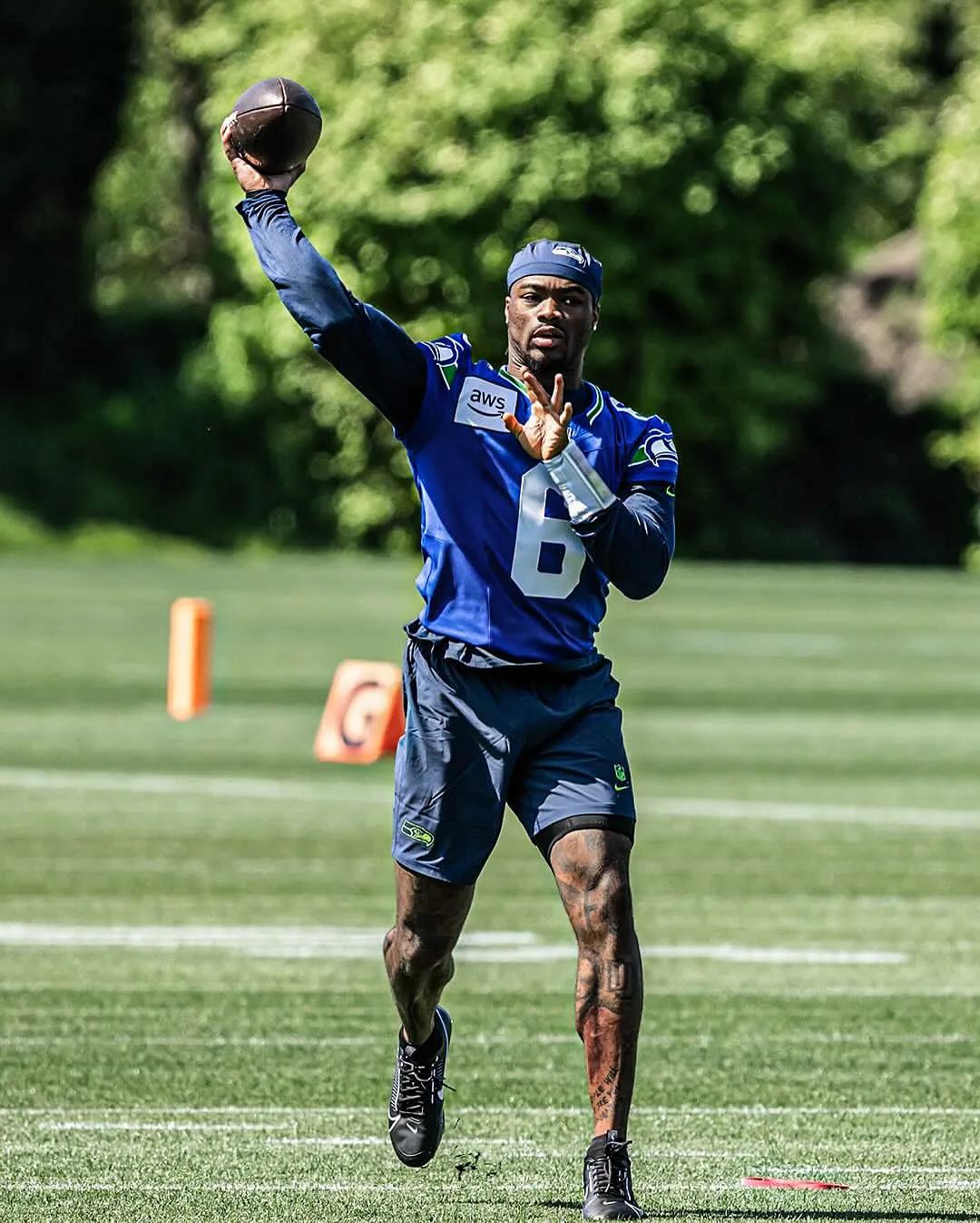 How Jalen Milroe reminds Seahawks GM John Schneider of Packers legend Brett Favre