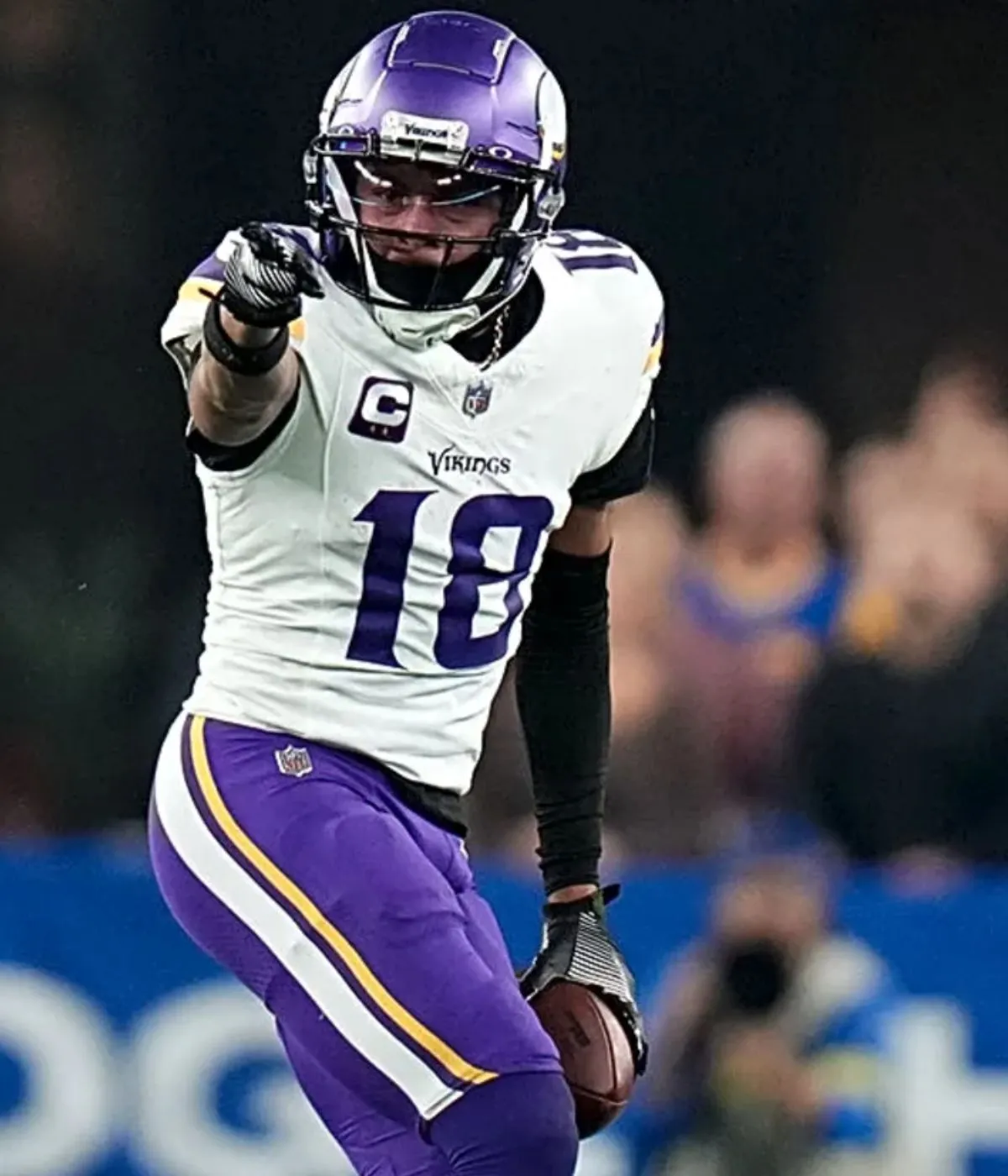 Minnesota Vikings 3 best trade targets to round out 2025 roster