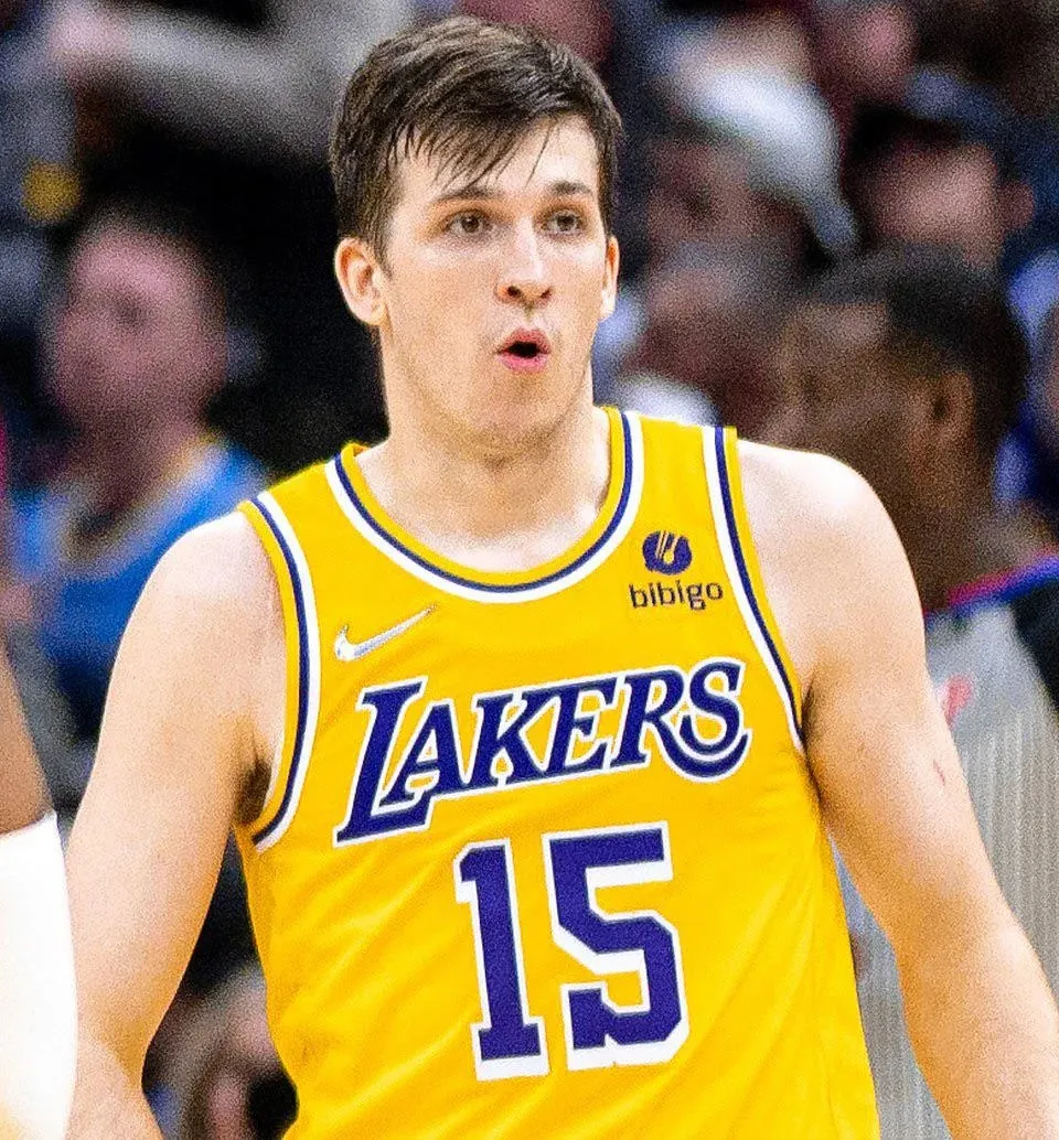 The Los Angeles Lakers need a center but will only trade Austin Reaves if it's for one of the best in the game.