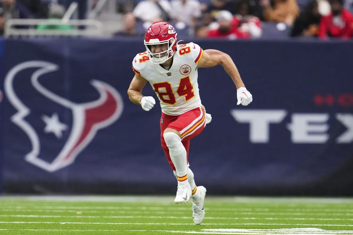 Texans veteran is going the extra mile in OTAs, as he knows making the roster now will be harder than it was when he was signed Texans veteran is going the extra mile in OTAs, as he knows making the roster now will be harder than it was when he was signed