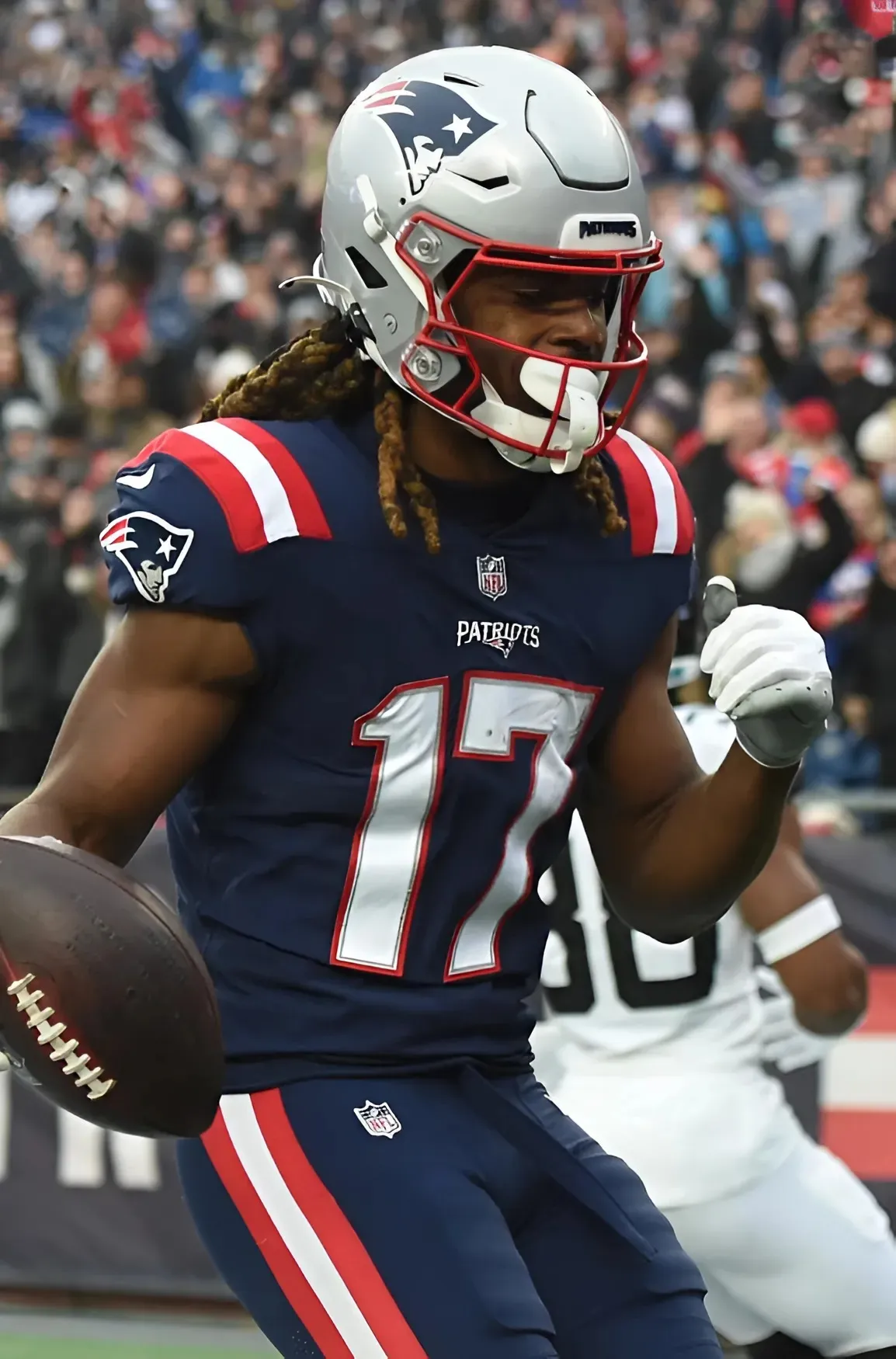 Bills add to WR competition, sign ex-Patriots' reserve after Raiders' release