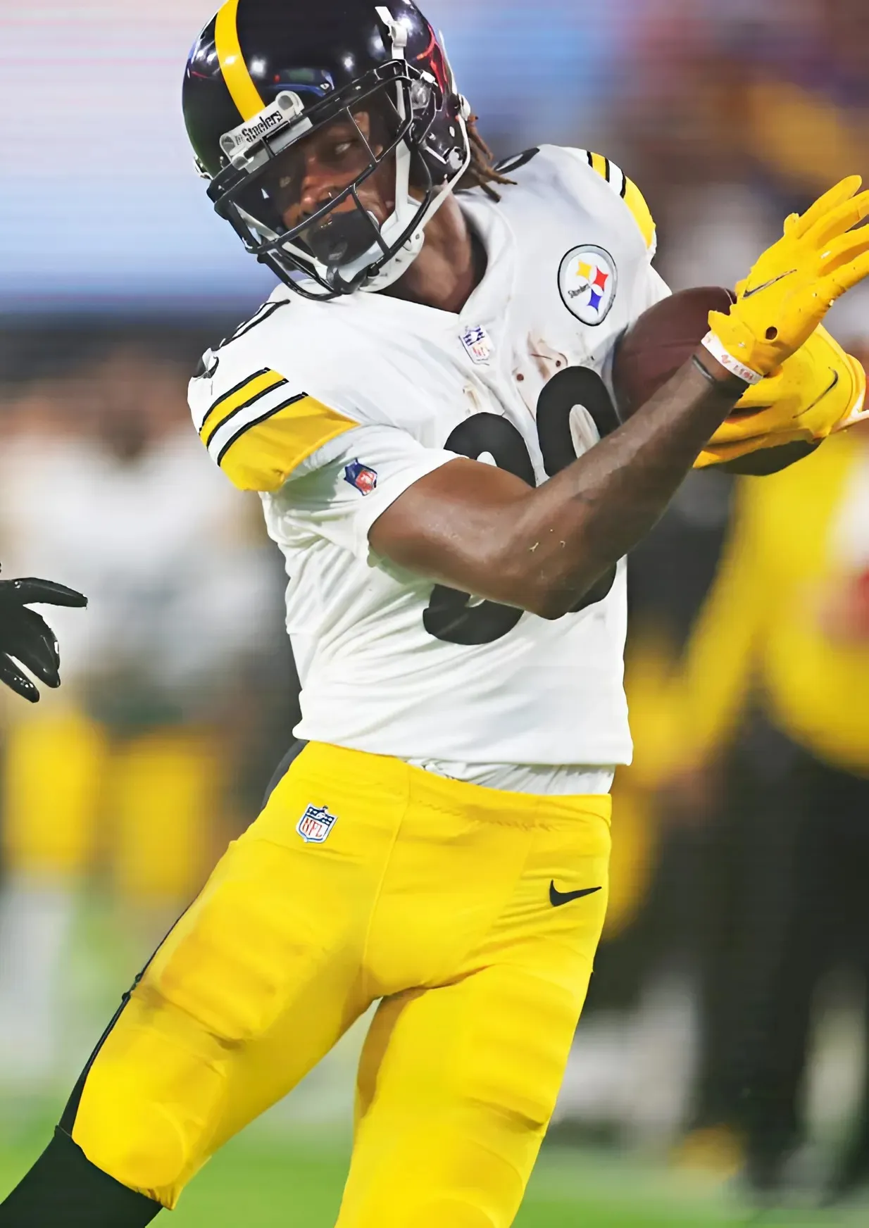 Former Steelers WR Tyler Vaughns Makes UFL History with Insane One-Handed TD Grab
