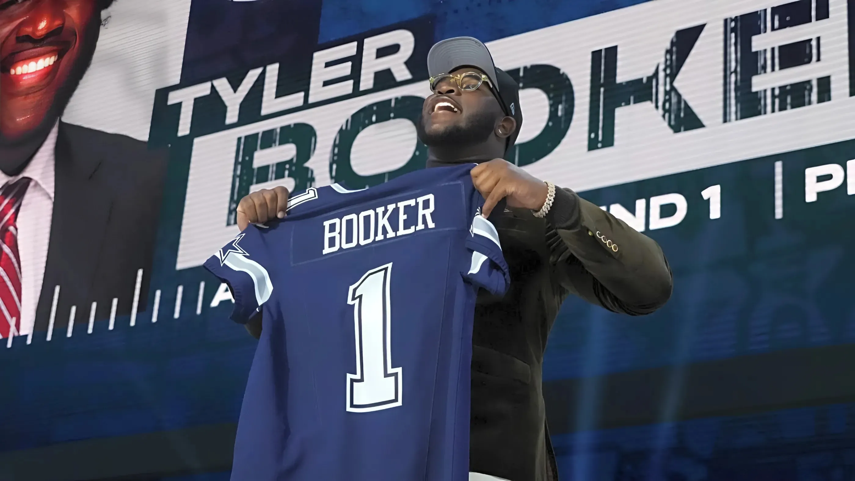 Jones Reveals Cowboys ‘Running-Mate’ Roster Strategy