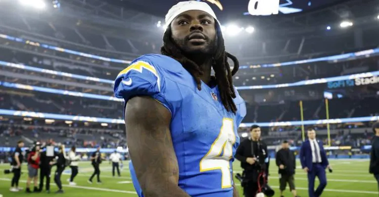 Cowboys Could Fortify Backfield With $17 Million RB From AFC West