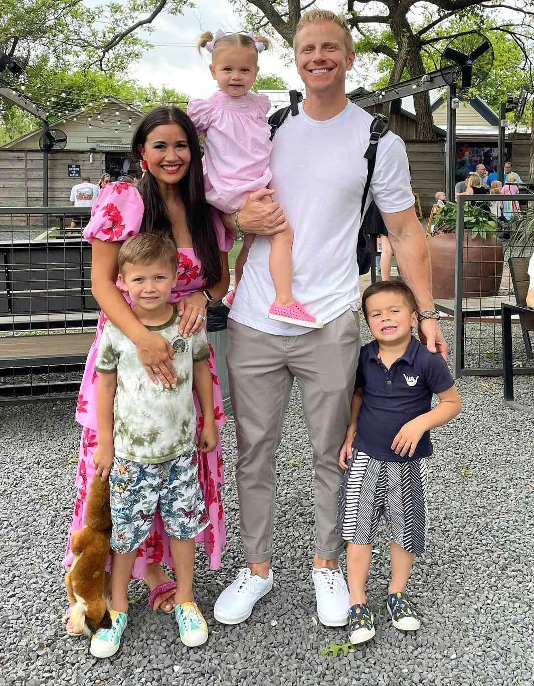 ‘The Bachelor’ Winner Flooded With Support Amid Loss of Parent