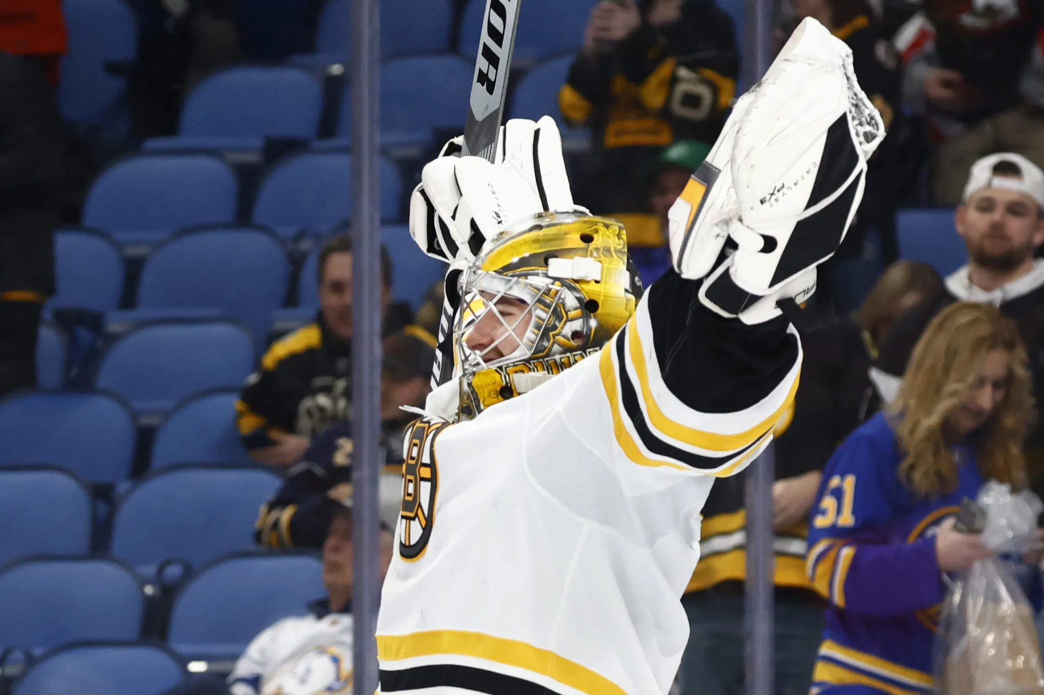Teams are calling the Bruins about Jeremy Swayman as trade talk starts to heat up