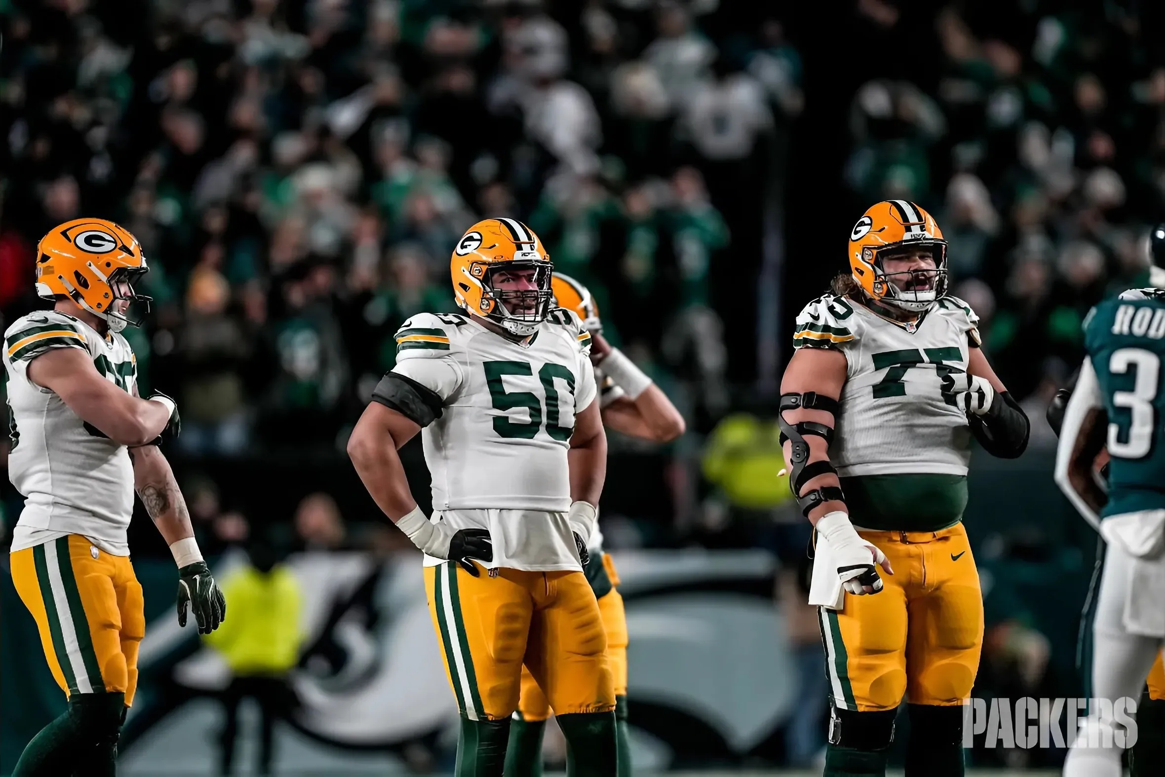 Packers Spark Surprise Position Battle at Key Offensive Line Spot Ahead of 2025 Season