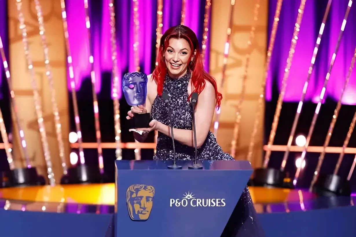 Dianne Buswell addresses 'emotional rollercoaster' as she 'clicks' with Strictly co-star