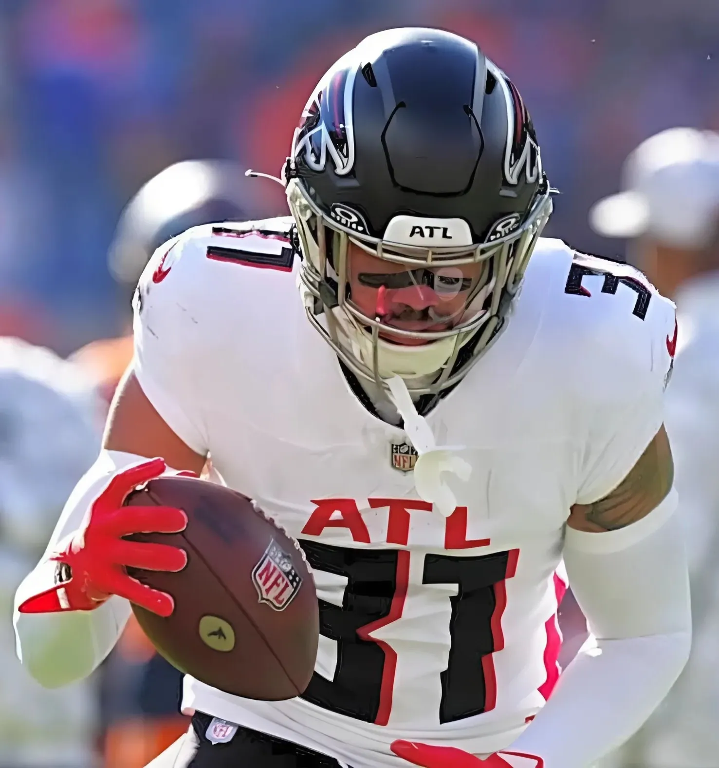 Panthers urged to sign safety NFL insider can't believe is still available