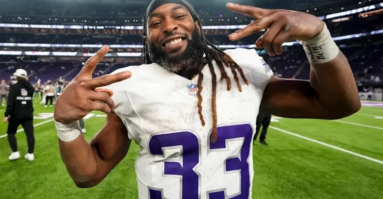 Aaron Jones sounds fired up about Olympic flag football (but don't freak out)