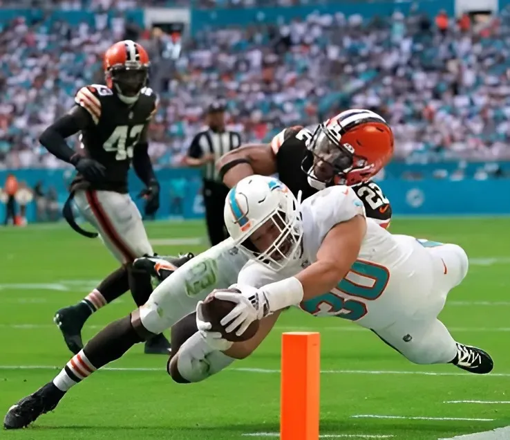 Miami Dolphins alarming 2024 regression in one of their biggest pillars of identity holds the key to a better offensive performance in 2025