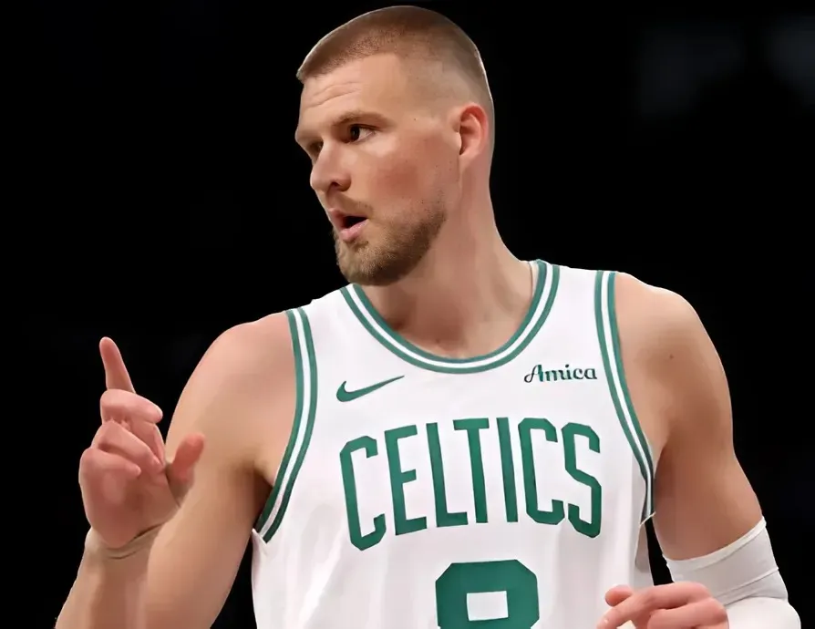 Lakers Land Kristaps Porzingis in Blockbuster Trade Proposal