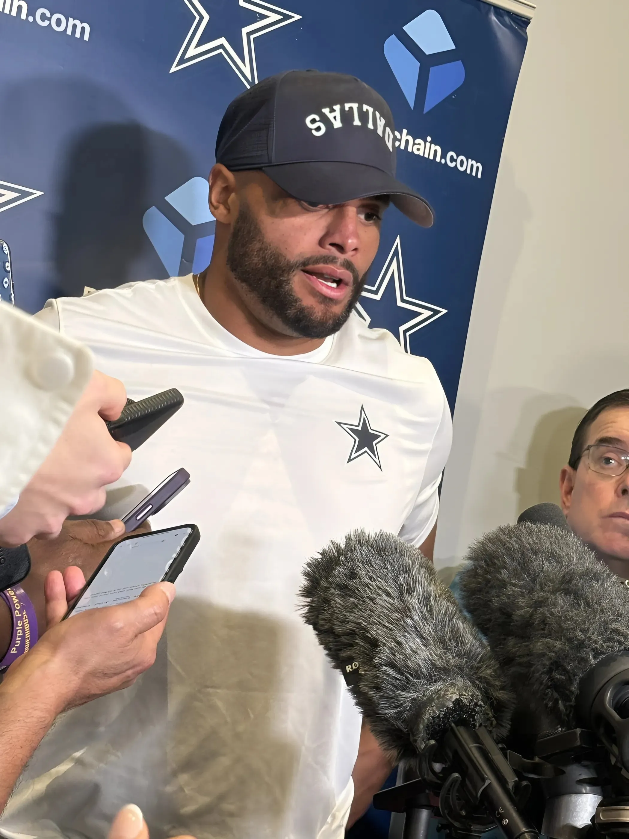 Dak Prescott breaks silence on return to practice field