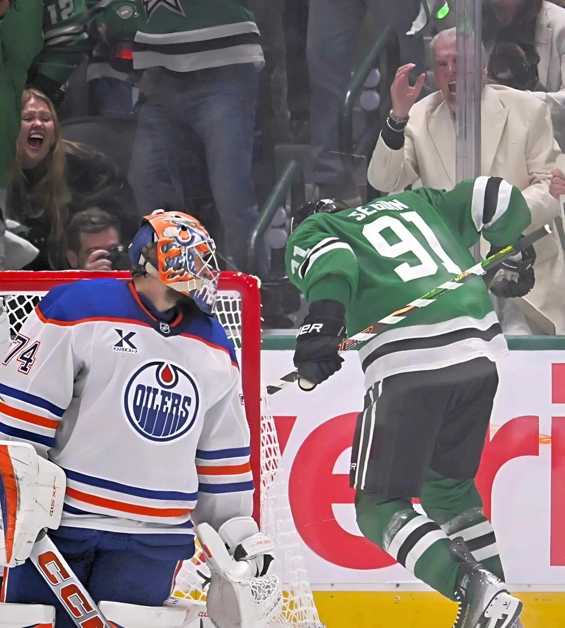 Instant Reaction +12.0: Stars score five unanswered goals in comeback victory over Oilers in Game 1