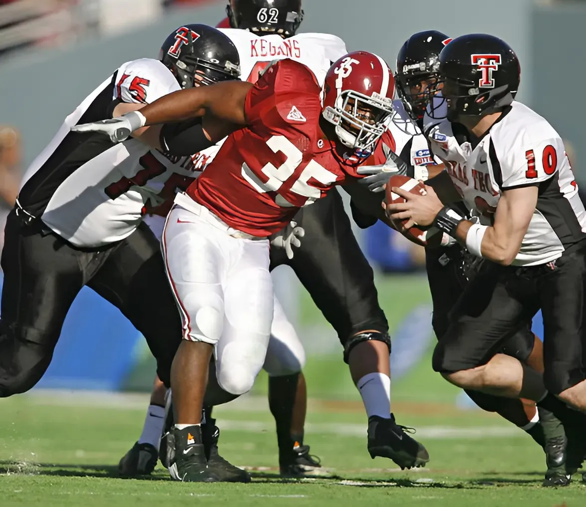 Bo Jackson, DeMeco Ryans join a prestigious Hall of Fame