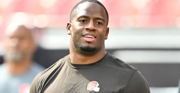 Nick Chubb Turns Heads After Latest Blow to Hopes of Browns Reunion