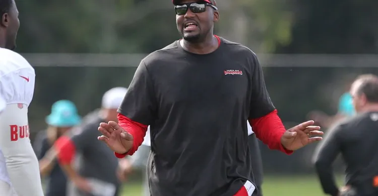 Does Bucs ILB Coach Mike Caldwell Have Enough Depth?