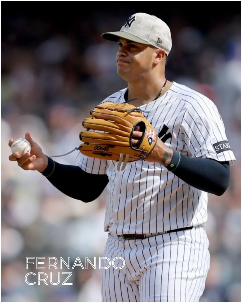 Yankees Top Reliever Suffers Shoulder Injury