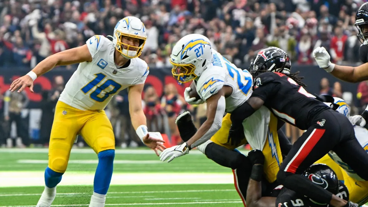 Houston Texans Reportedly Preparing to Make Odd Offensive Addition