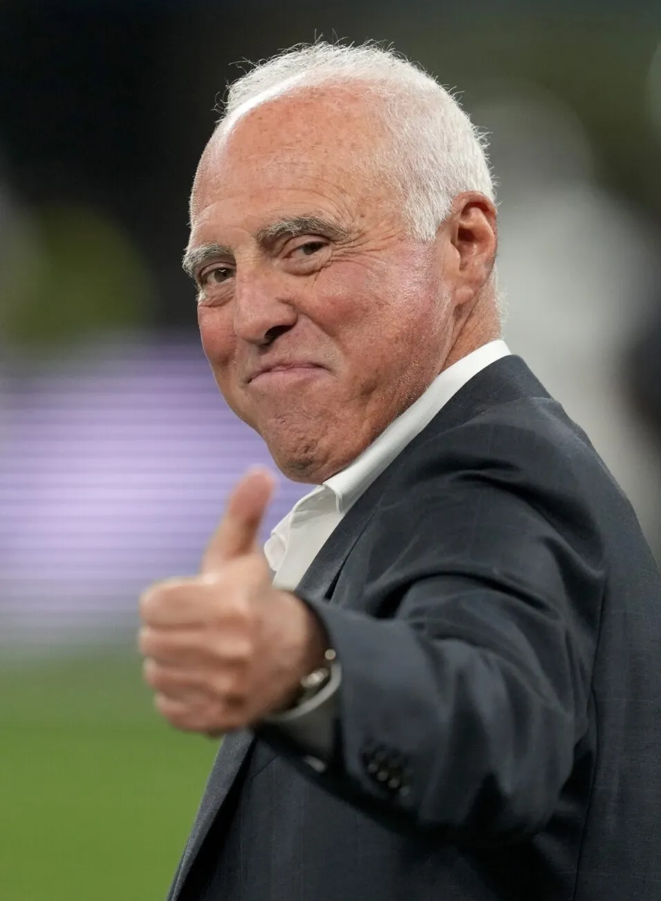 Report: Philadelphia Eagles owner Jeffrey Lurie blasts Roger Goodell during heated tush push meeting Report: Philadelphia Eagles owner Jeffrey Lurie blasts Roger Goodell during heated tush push meeting