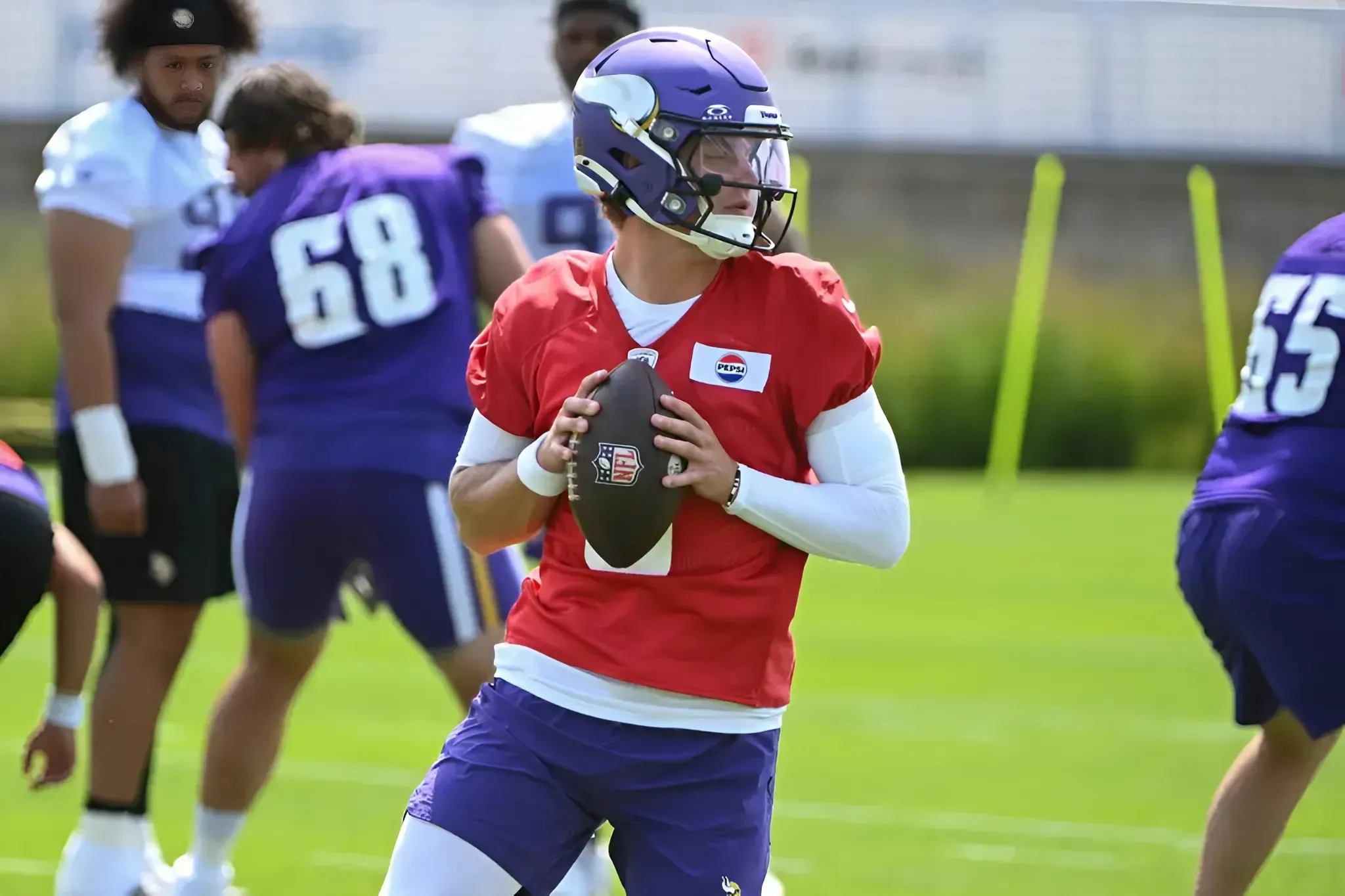 Vikings’ J.J. McCarthy Facing Veteran QB Threat Ahead of OTAs