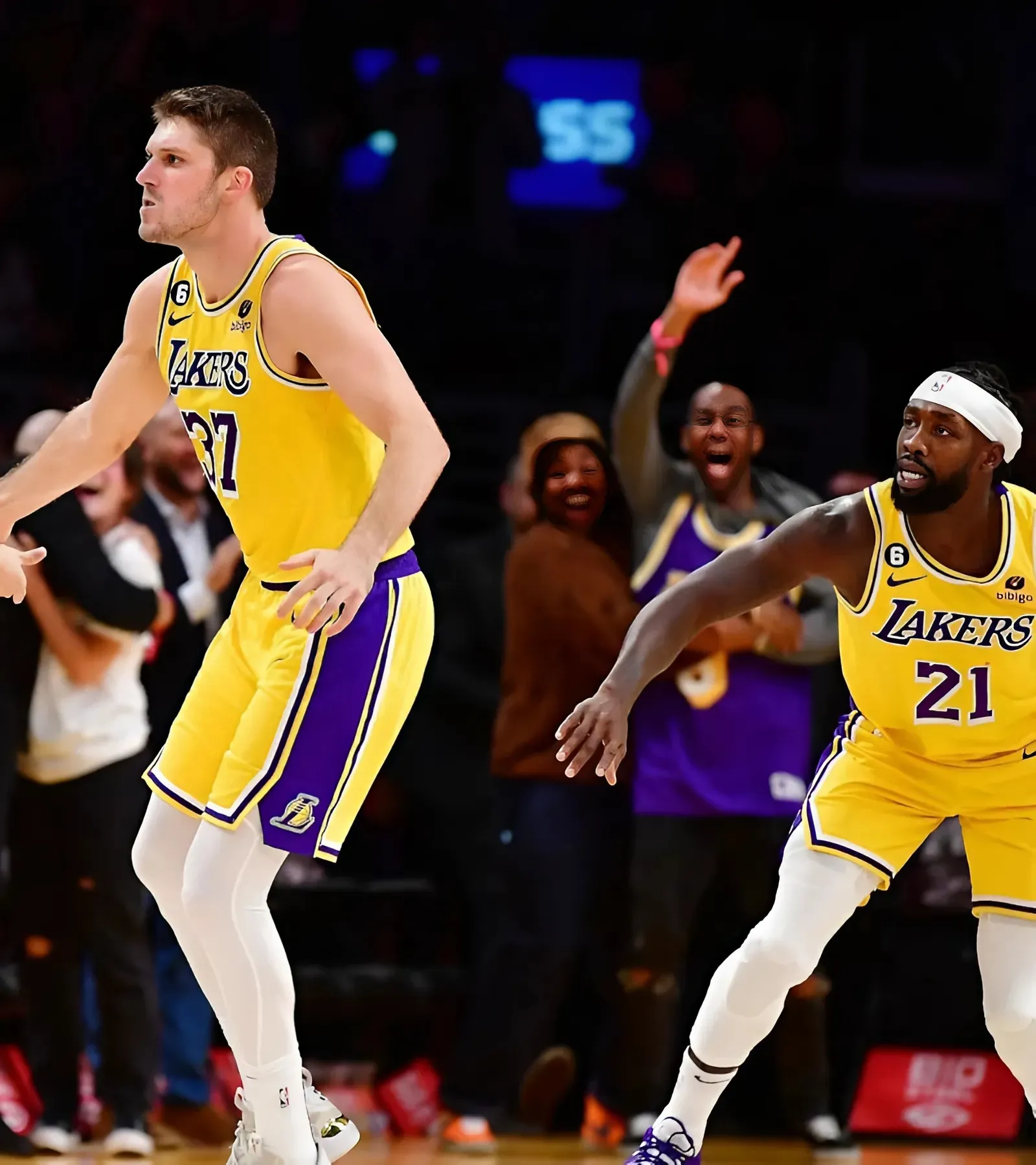 Lakers Predicted to Land 24-Year-Old Sharpshooting Guard