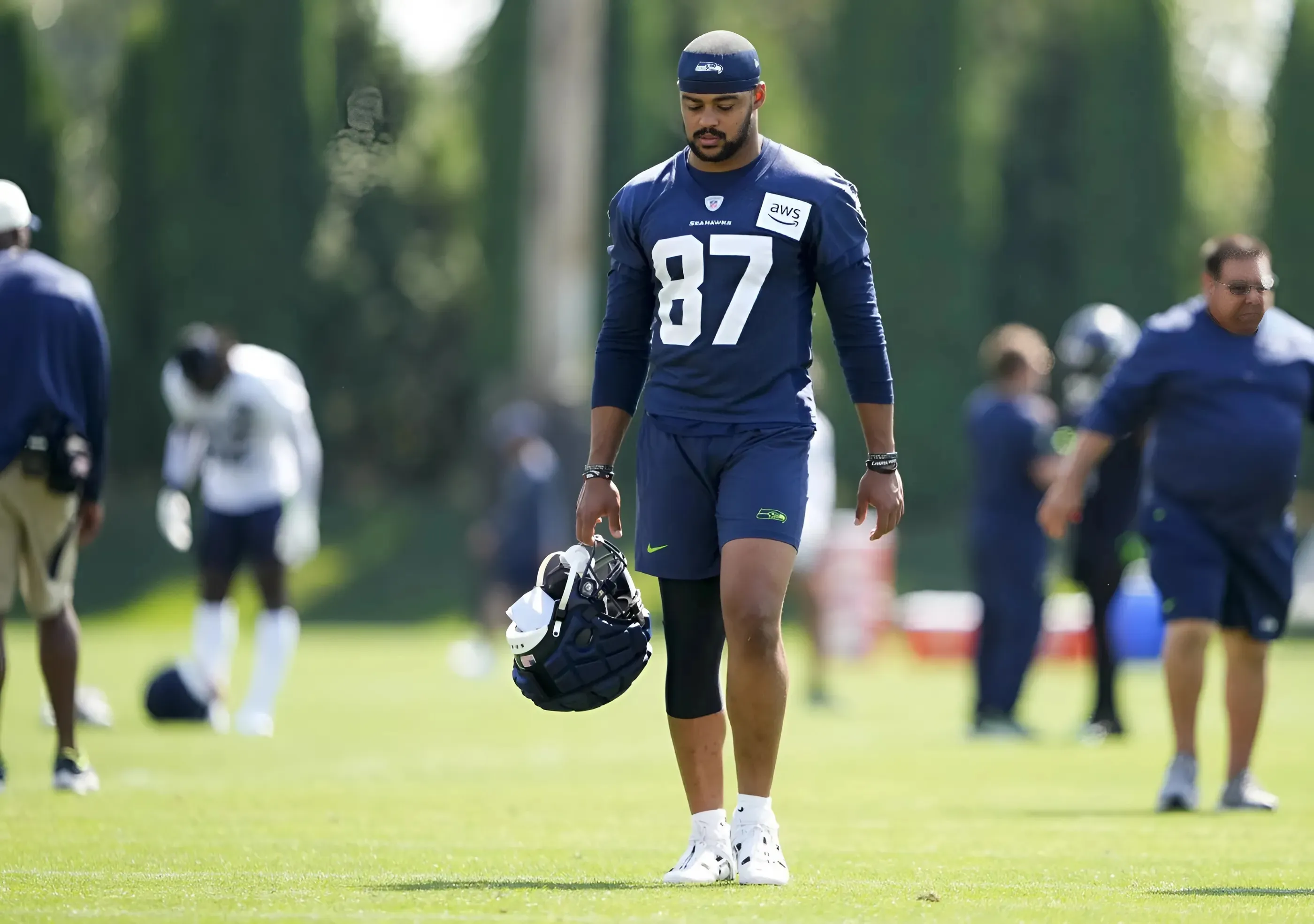 Seahawks rookie Elijah Arroyo complicates Noah Fant situation, analyst says