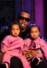 P Diddy’s girls honor the memory of their late mother, model Kim Porter, by making their runway debut at the Dolce & Gabbana show