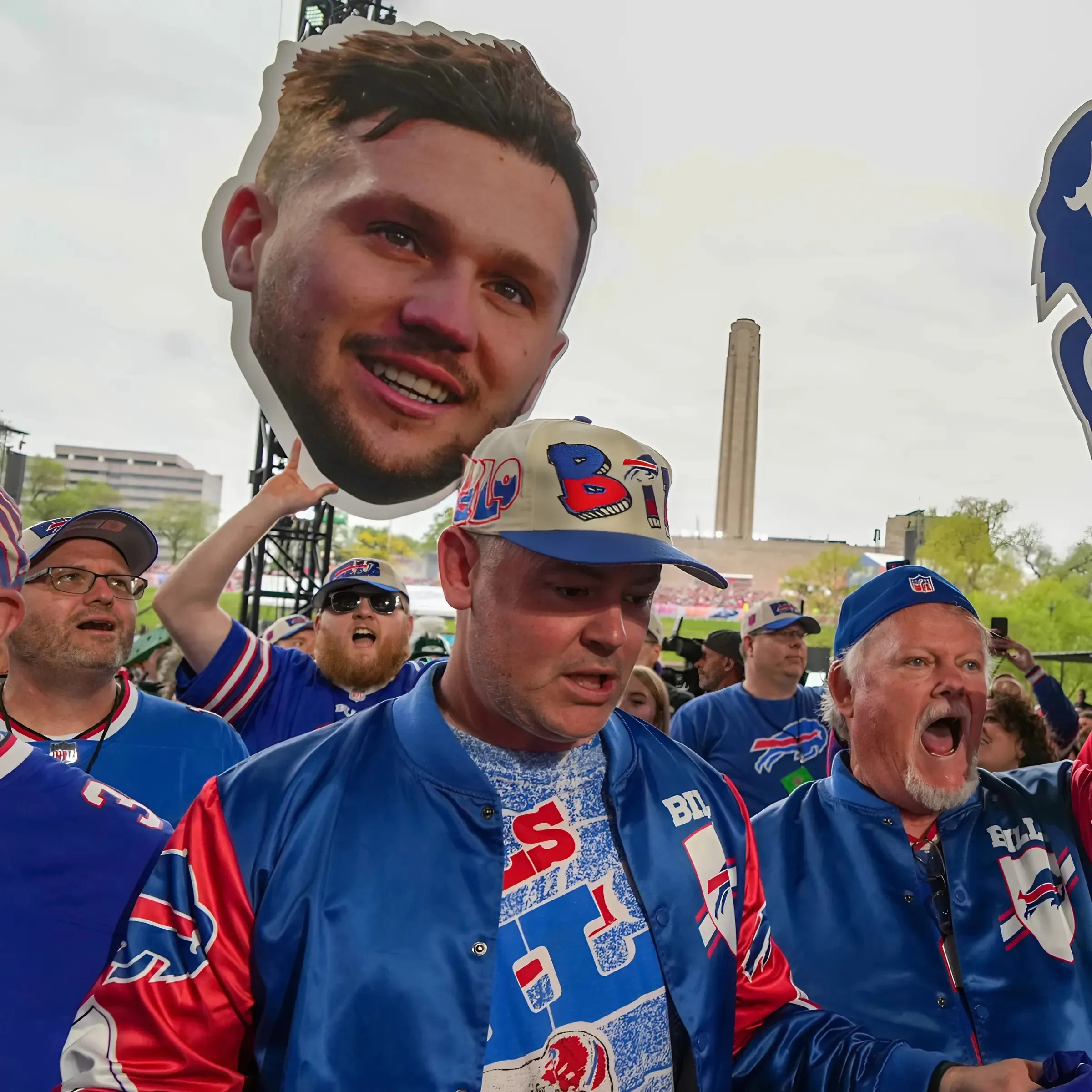 Bills’ Worries Mount Over Josh Allen Bad Chemistry With $13 Million 1st Rounder