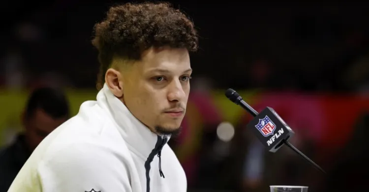 Patrick Mahomes Facing Decision After Reporter Sends Public Invitation