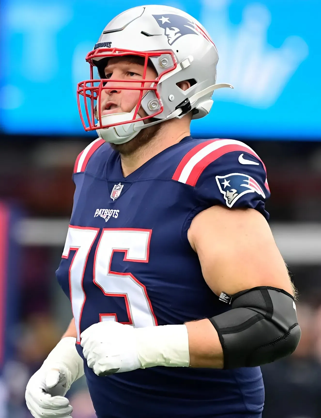 Bills advised to bring back former Josh Allen protector as final offseason move
