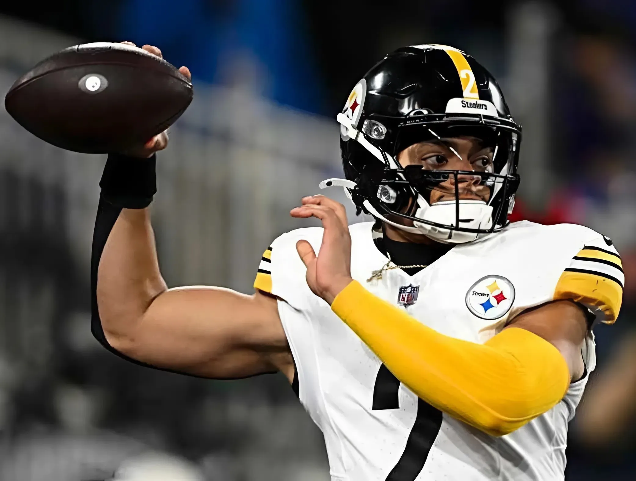 Jets' Justin Fields Receives Harsh Criticism Ahead Of 2025 Season