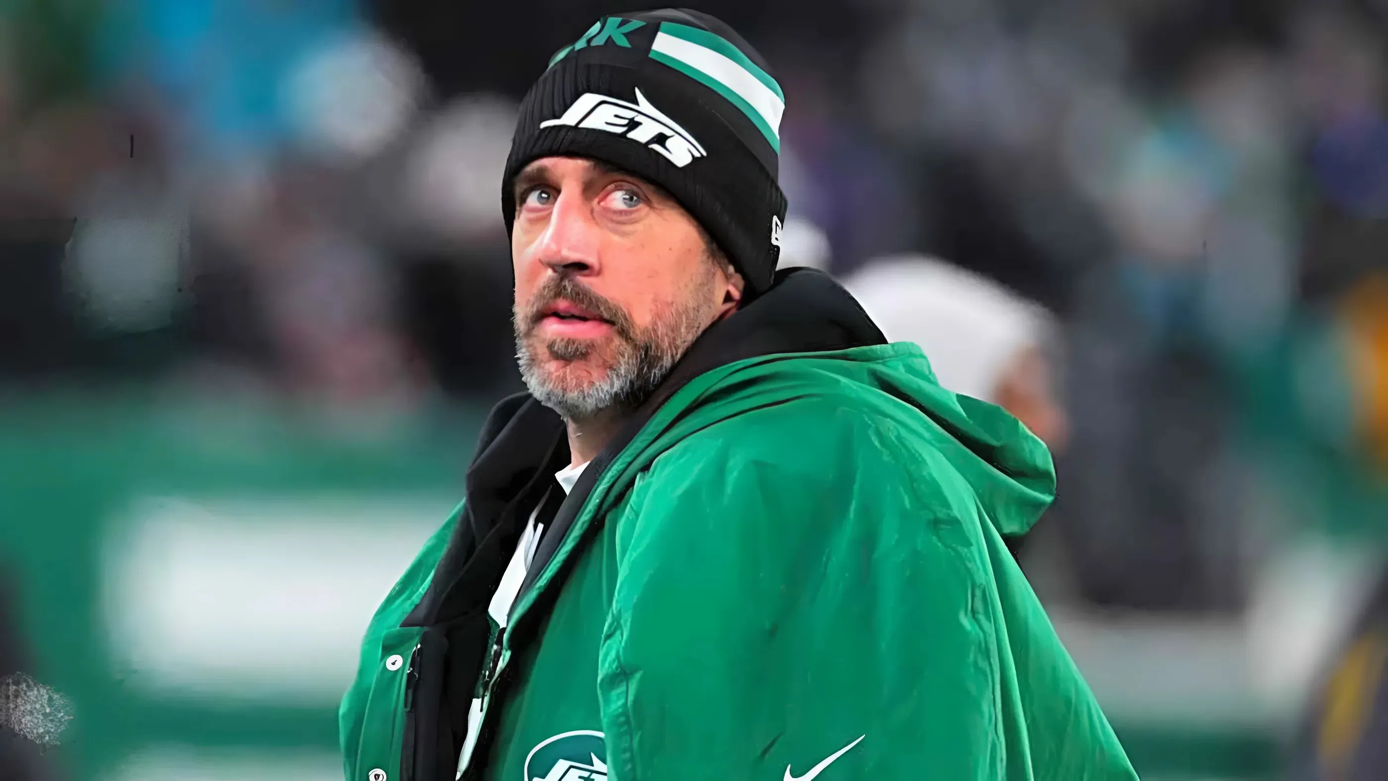 Insider says some NFL teams believe Aaron Rodgers is still 'waiting out the Vikings'