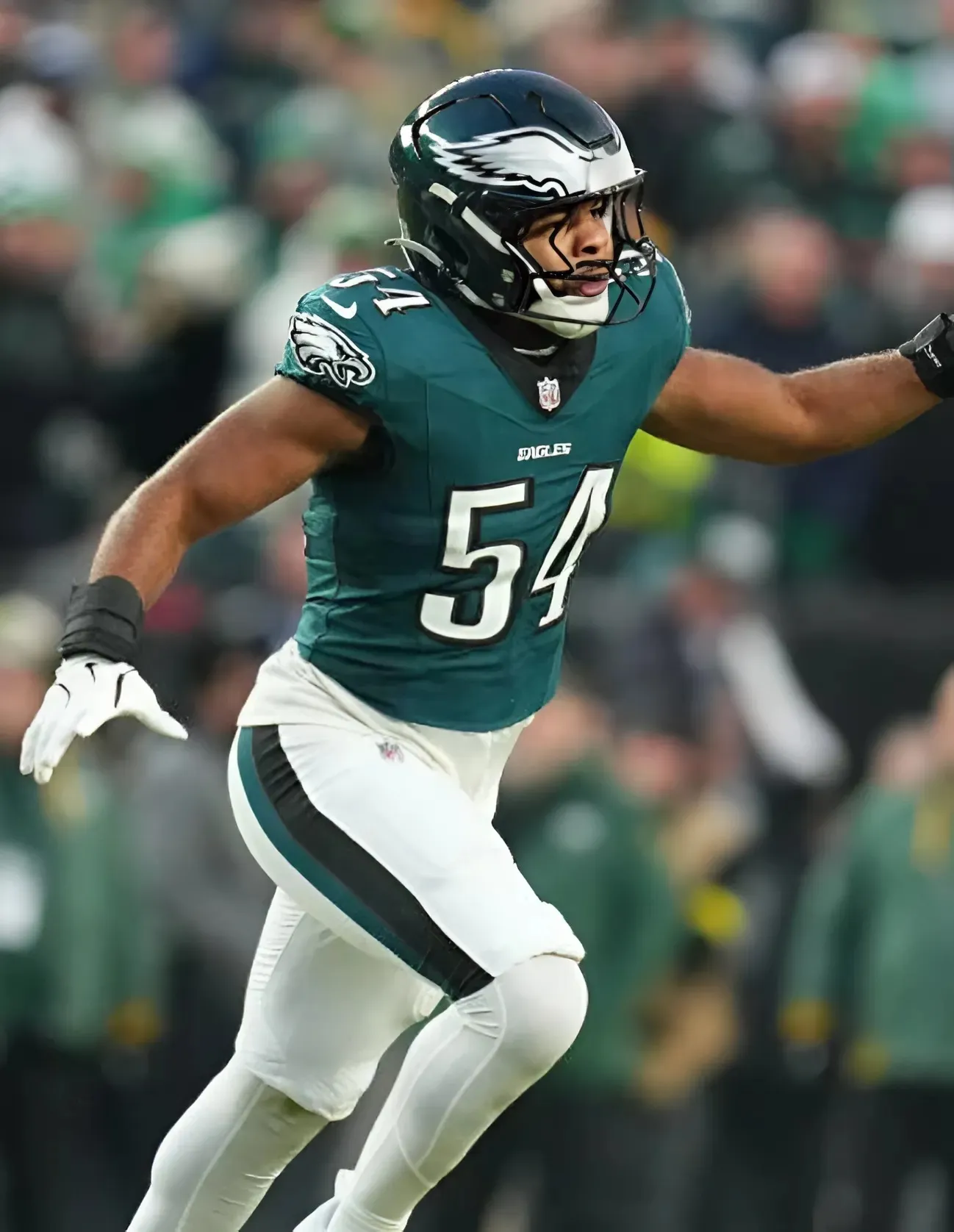 Eagles Linebacker on the Trade Block? Jeremiah Trotter Jr. Named Surprise Trade Asset