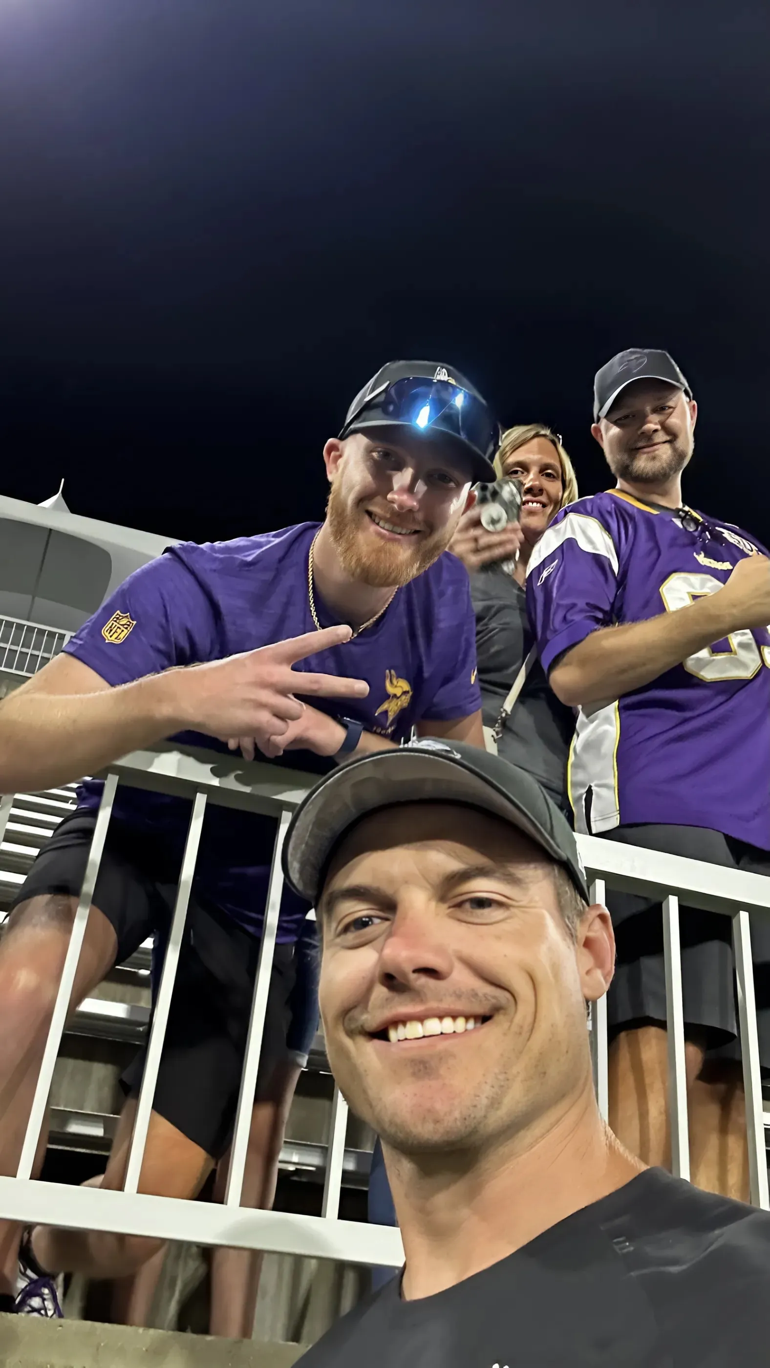 Coach’s Birthday Bash: Celebrating the Final Night in His 30s with Cheers, Laughs & Love