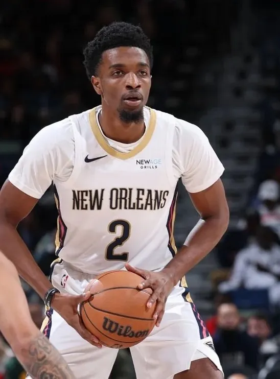 Lakers Land $53 Million All-Defensive Wing for Steal in Trade Proposal