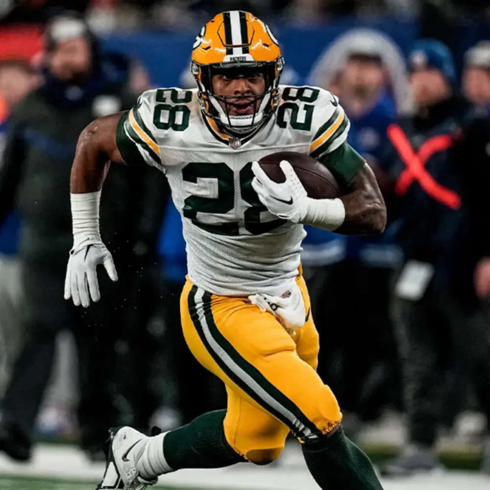 "Quadzilla" AJ Dillon could be cut by the Eagles BEFORE the season – Outclassed by rookie, 1-year contract at risk of going up in smoke - suong