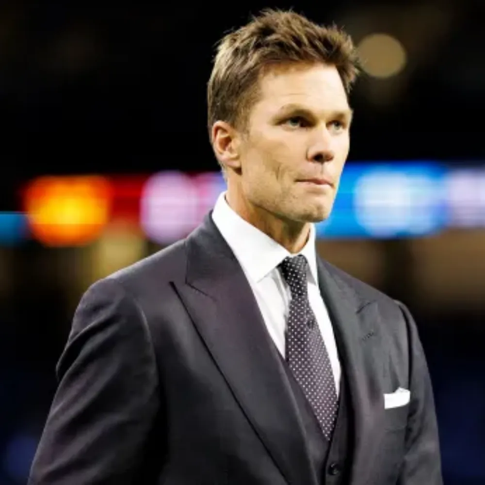 Tom Brady ‘quietly orchestrating’ WrestleMania’s return to Las Vegas in a blockbuster deal worth hundreds of millions – Raiders poised for their biggest financial power play since the Super Bowl - suong Tom Brady ‘quietly orchestrating’ WrestleMania’s return to Las Vegas in a blockbuster deal worth hundreds of millions – Raiders poised for their biggest financial power play since the Super Bowl - suong