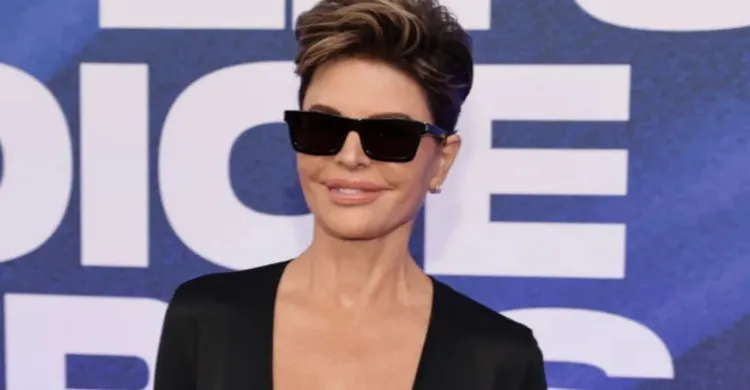 Lisa Rinna Reveals How Much Money It Would Take to Get Her Back on ‘RHOBH’