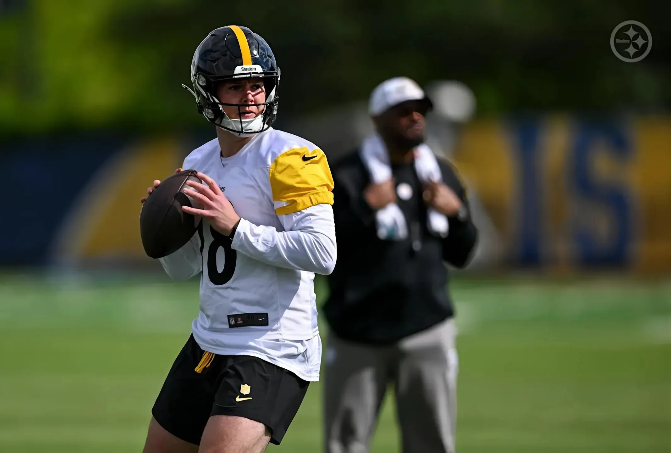 Steelers Rookie Looking To Follow One Quarterback's Footsteps Steelers Rookie Looking To Follow One Quarterback's Footsteps