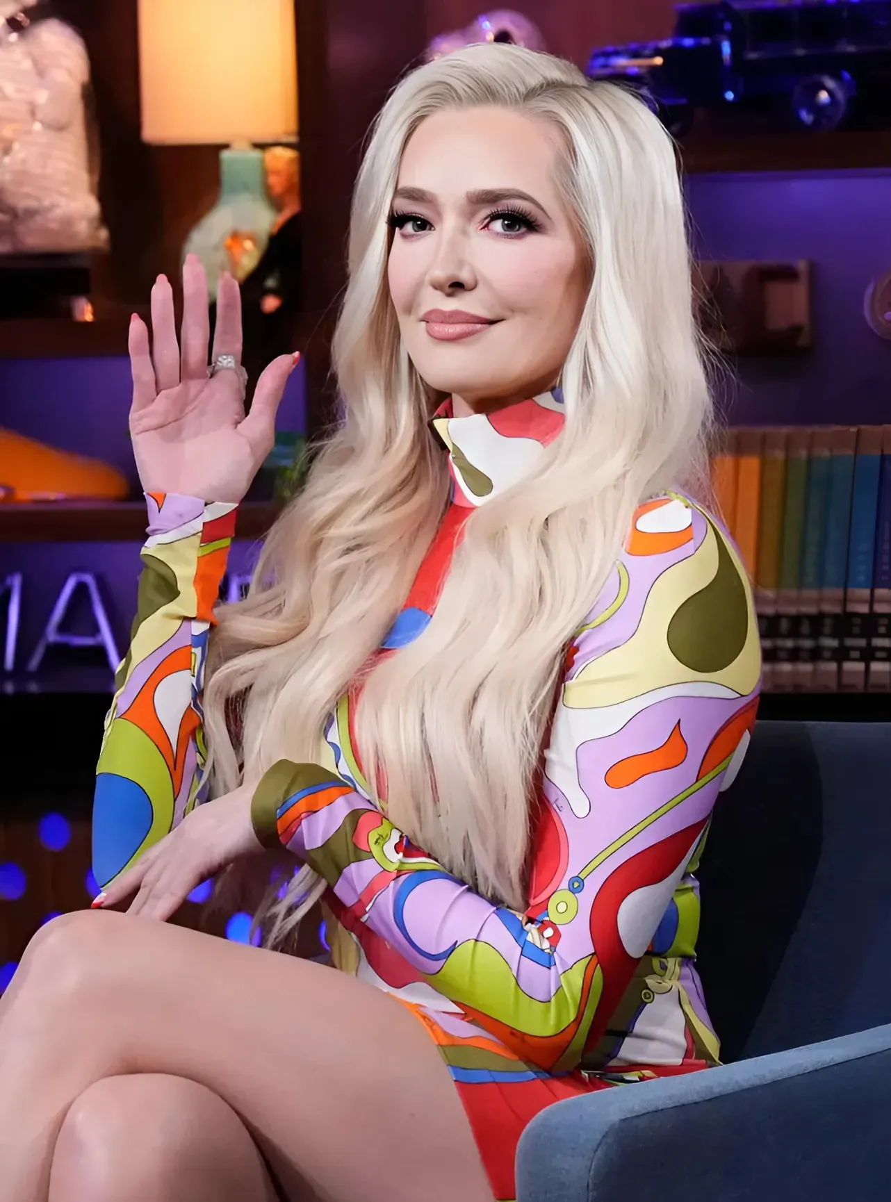 RHOBH Meets Summer House: Erika Jayne & Jesse Solomon Allegedly Hooked Up in NYC! RHOBH Meets Summer House: Erika Jayne & Jesse Solomon Allegedly Hooked Up in NYC!