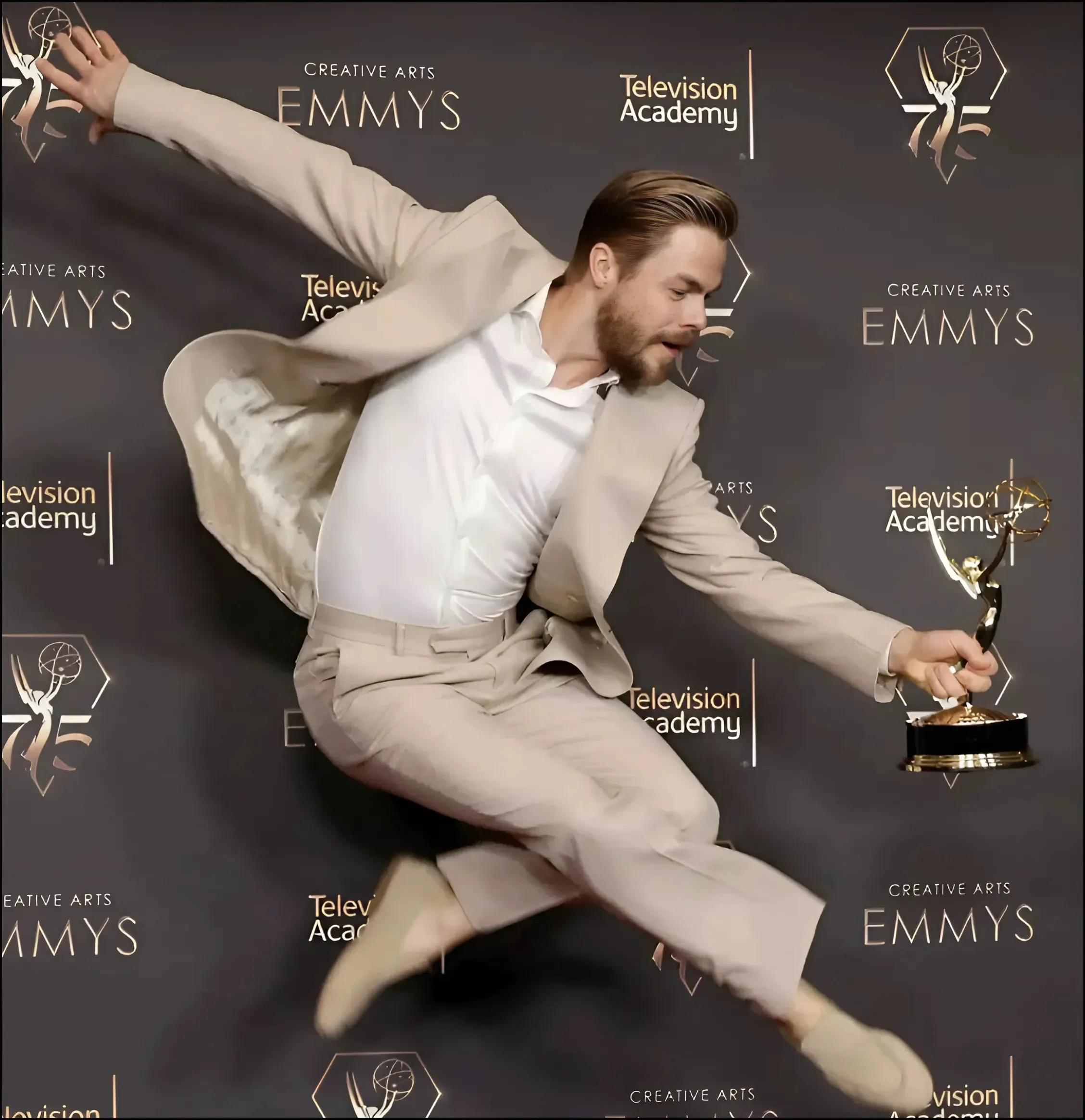 DWTS' Derek Hough Becomes Gene Kelly in 'Amazing' Tap Dancing Video