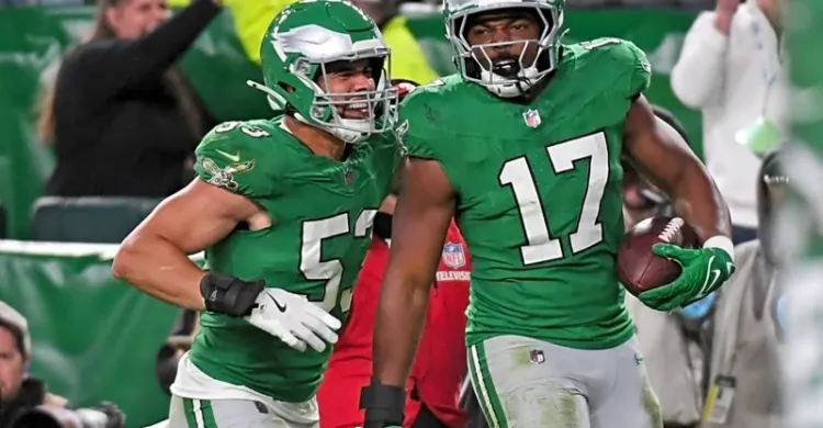 Philadelphia Eagles Nakobe Dean Using Unique Activity To Rehab Knee Injury
