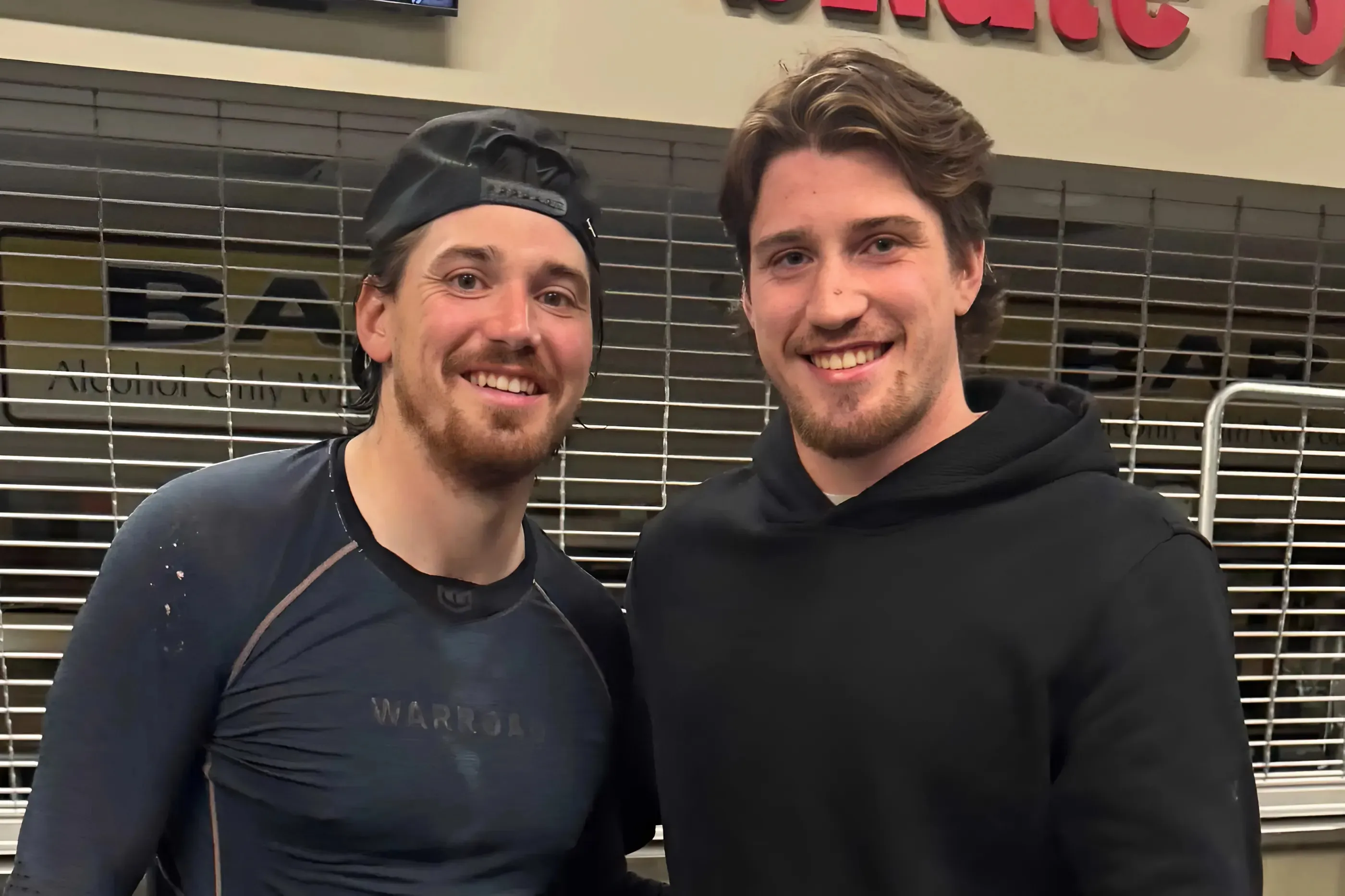 Ryan Leonard Cheers for Older Brother John Leonard at Hershey Bears vs. Charlotte Checkers Series-Deciding Game: ‘I Got to Go Big Bro, I Have To’ trucc