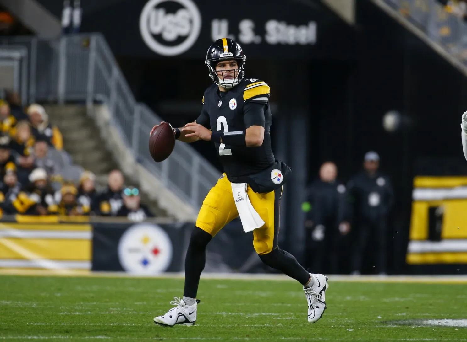 Steelers Hit With Concerning Reality On National Television: 'Bad Quarterback'