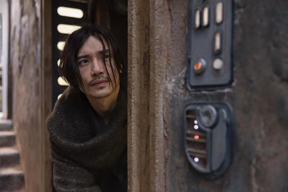 Manny Jacinto: Rising Star from The Good Place to Star Wars’ Acolyte
